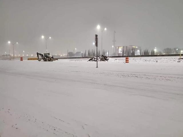 德州電網不堪一擊 特斯拉正秘密建造巨型電池系統