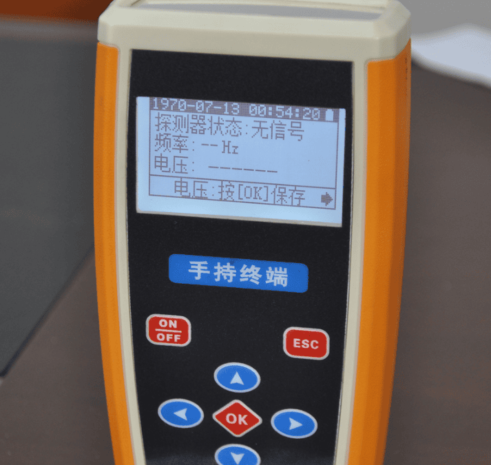 無線絕緣子測(cè)試儀界面圖