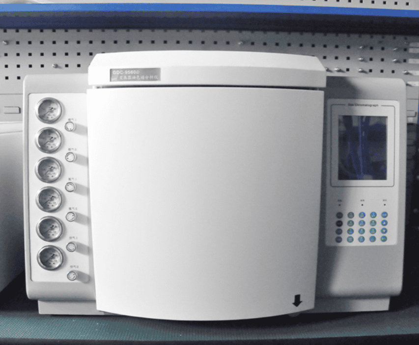 電力系統(tǒng)專用油色譜分析儀實物圖