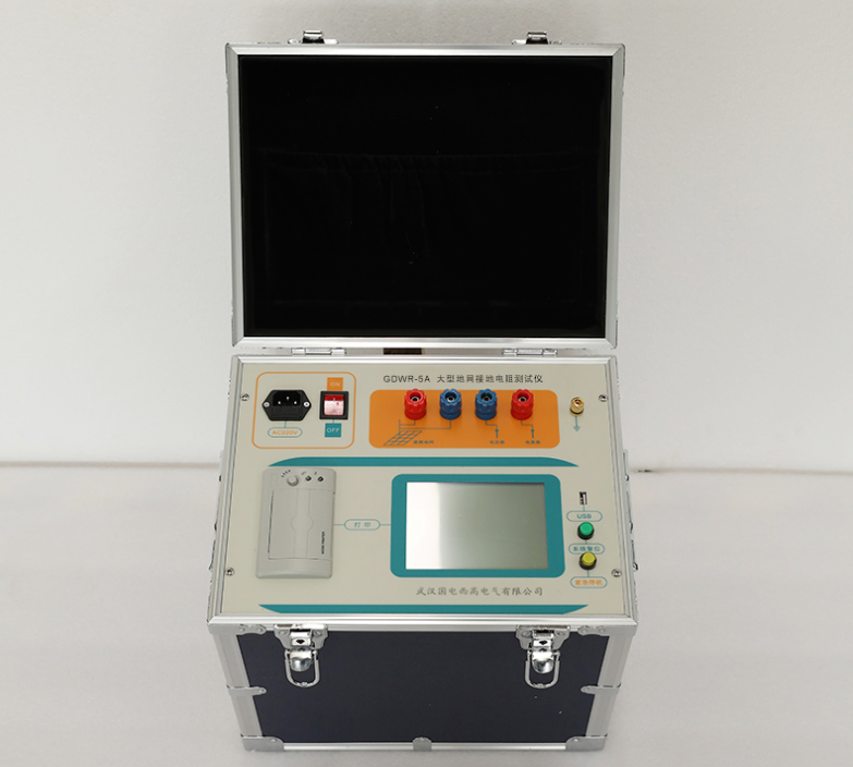 大型地網接地電阻測試儀實物圖